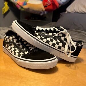 Vans Old Skool Checkerboard Shoe Suede and Canvas 9 Mens